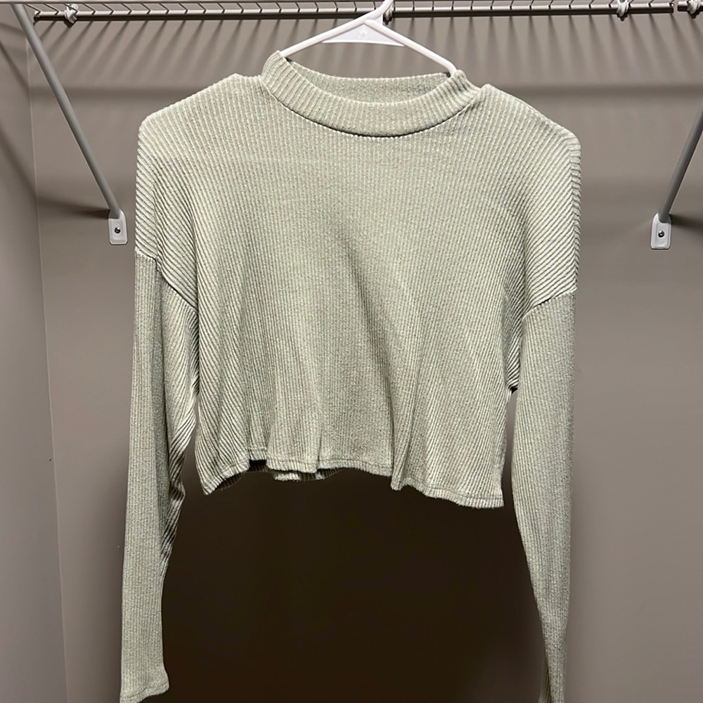 NWOT * Moa Moa Sage Green Long Sleeve Ribbed Sweater in Size Small
